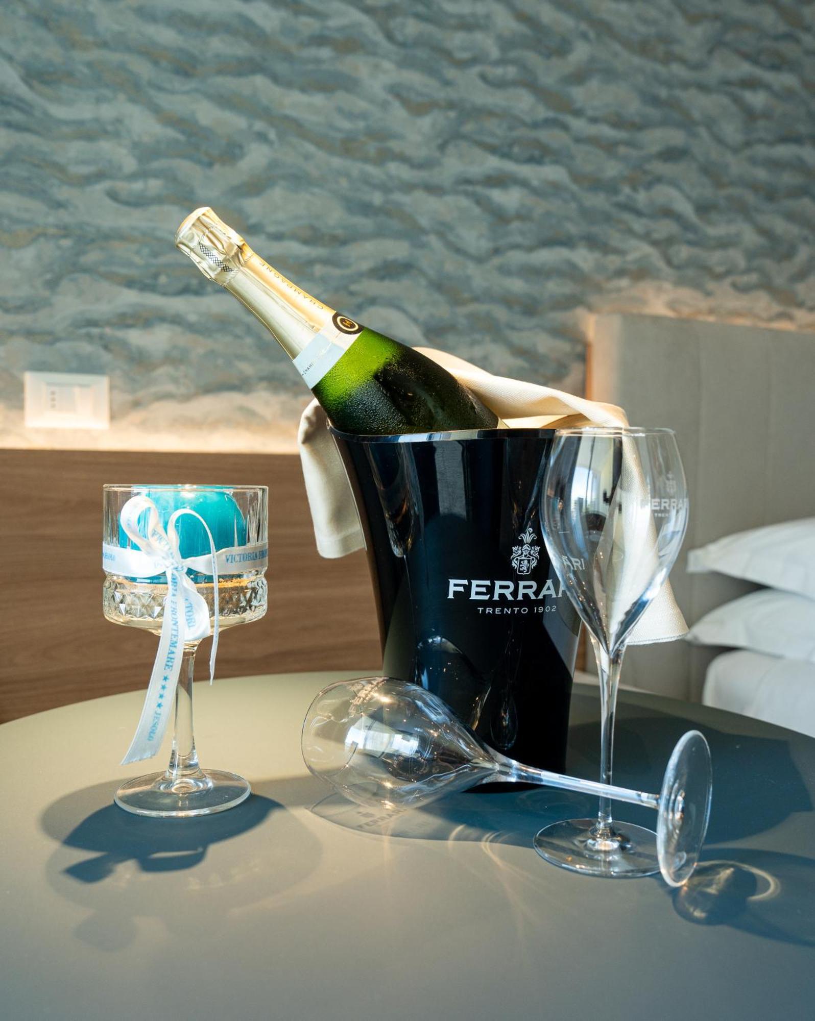 Victoria Frontemare & Hotel 4*