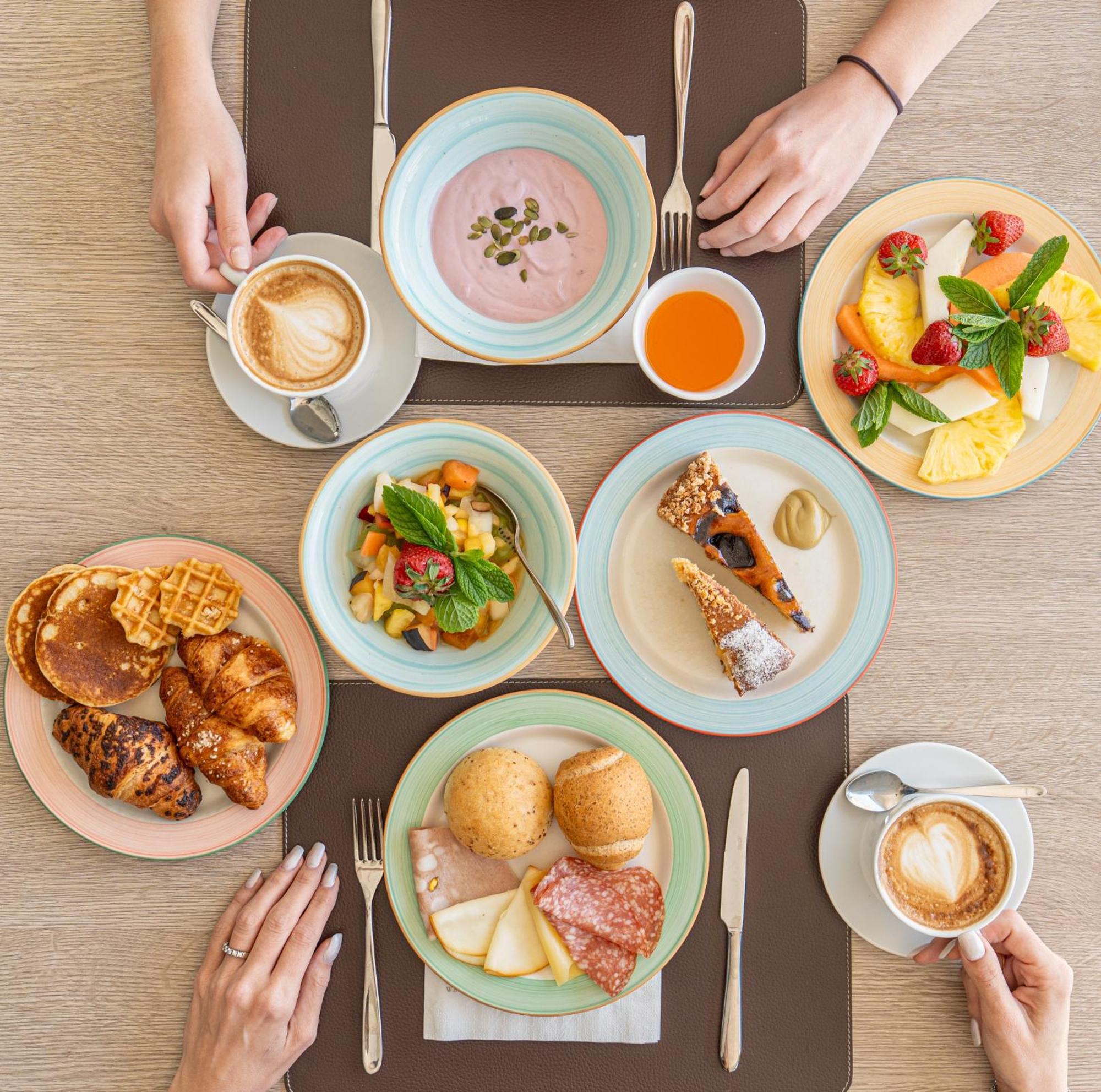 Hotel Victoria Frontemare & 4*