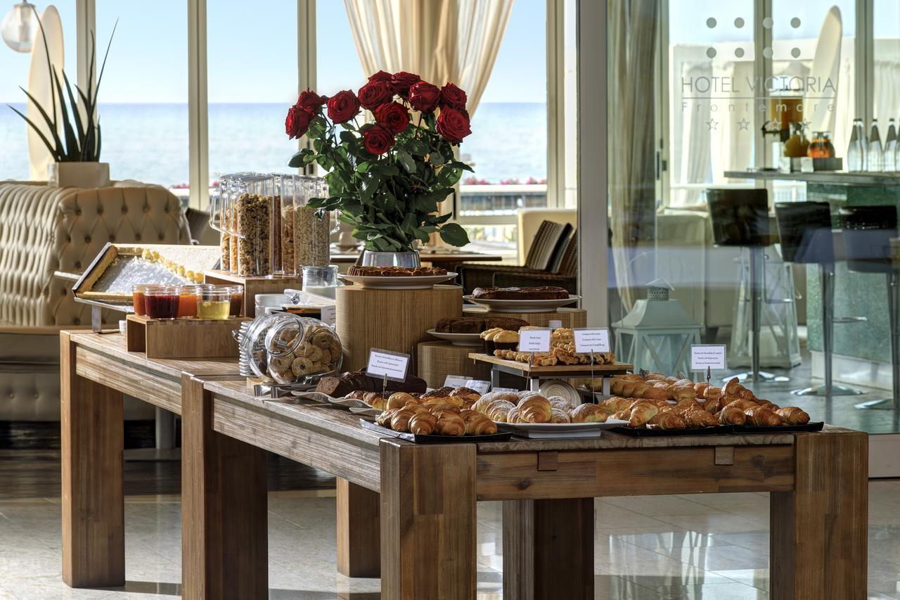 Hotel Victoria Frontemare & 4*